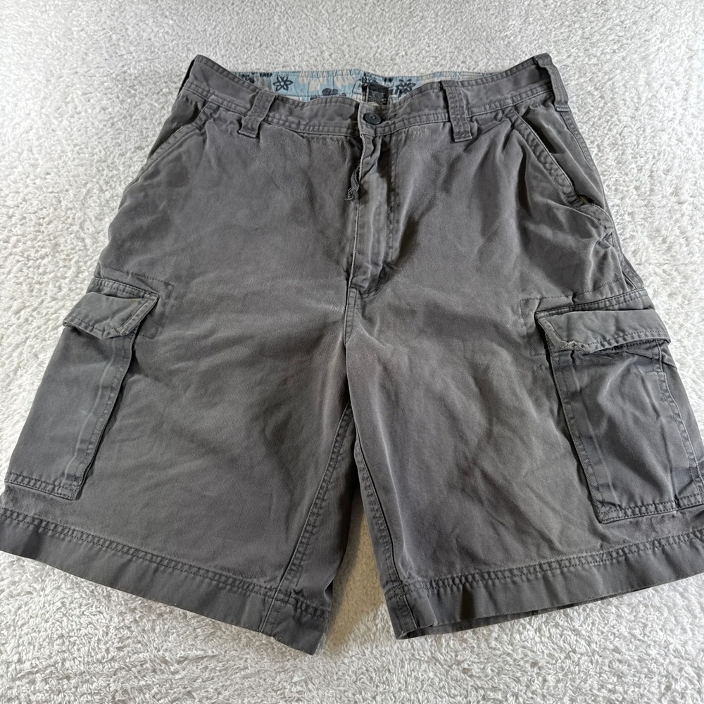 Y2K Urban Up Pipeline Baggy Cargo Shorts Gray Men's Size 33 x 10" Inseam Used